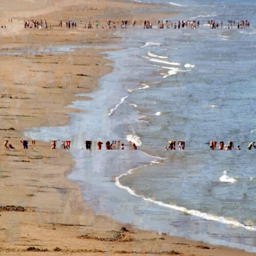 Overcrowded beach 8